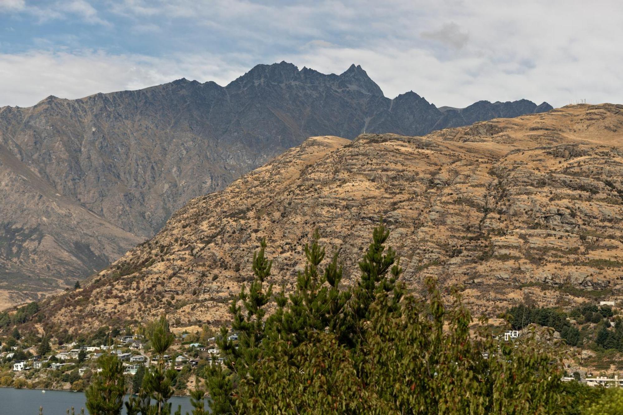 The Bonailie Bothy Villa ควีนส์ทาวน์ ภายนอก รูปภาพ